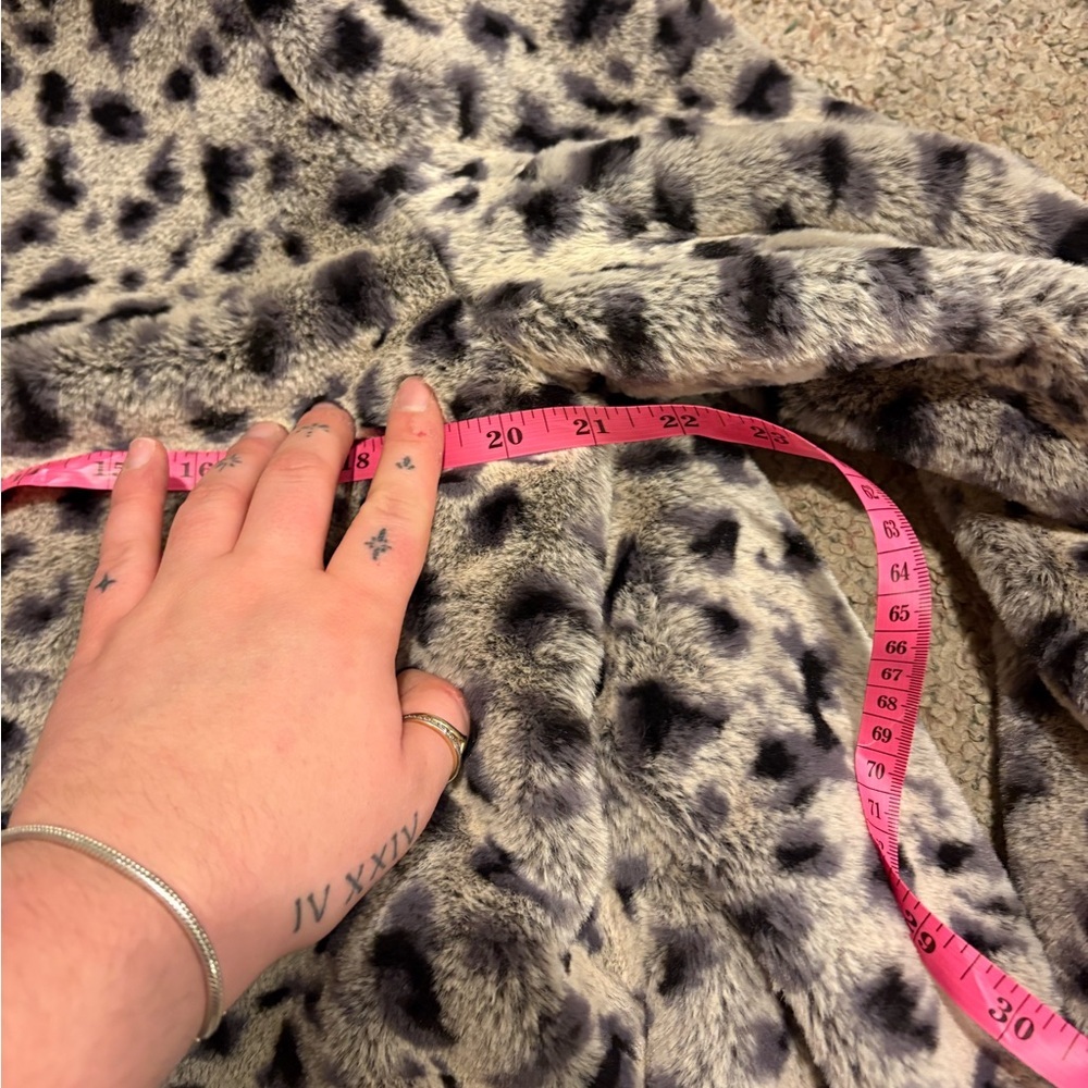 Dylan Leopard faux fur Jacket - Picture 5 of 7